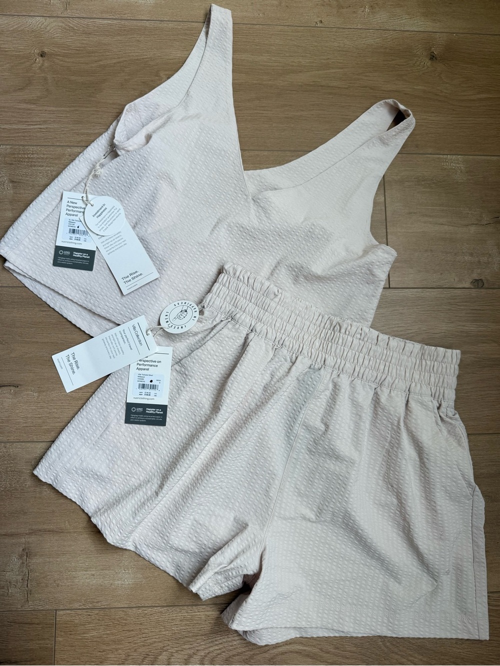 Vuori Lightweight Textured Villa Tank & Shorts Set - Light Beige - Picture 3 of 5
